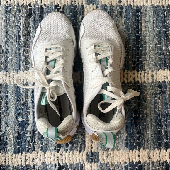 Reebok Green and White Sneakers - Picture 2 of 4